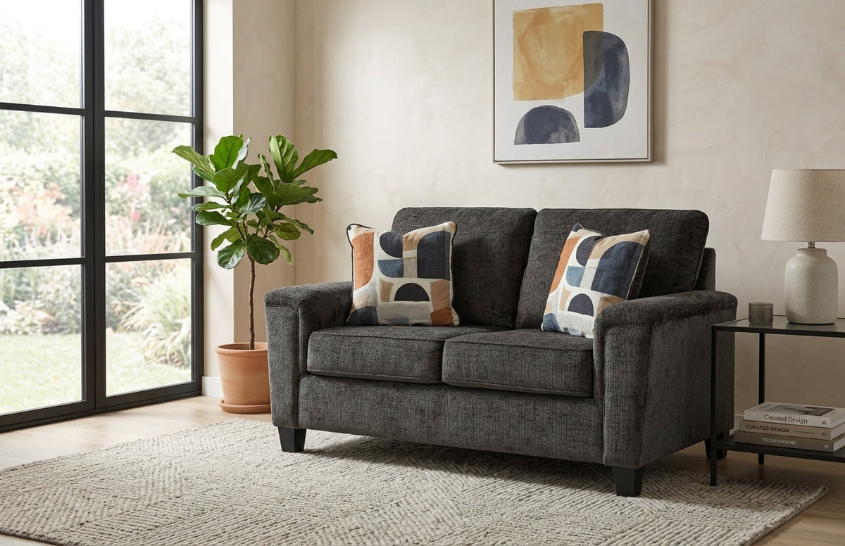 How to Choose the Perfect Seating for Your Living Room: Sofas vs. Loveseats